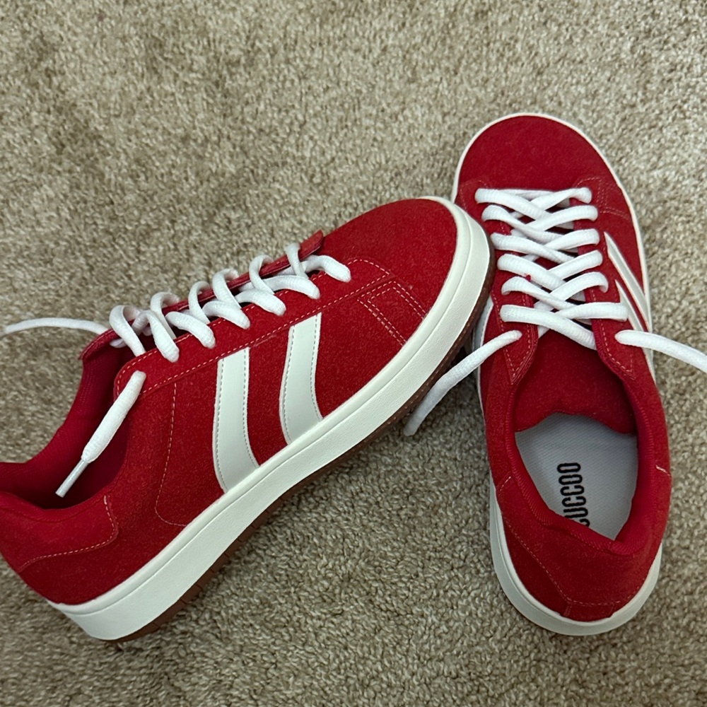 CUCCOO Women's Red and White Sneakers